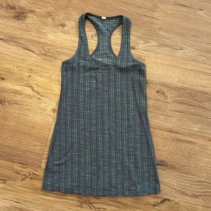NWOT gray patterned lululemon size 6 racerback tank